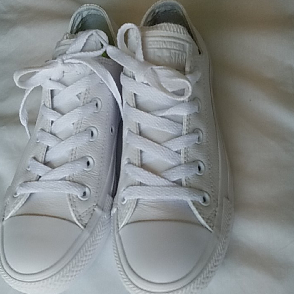Converse all white waterproof unisex NEW